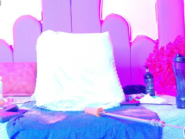 Candy-Mari live cam on BongaCams