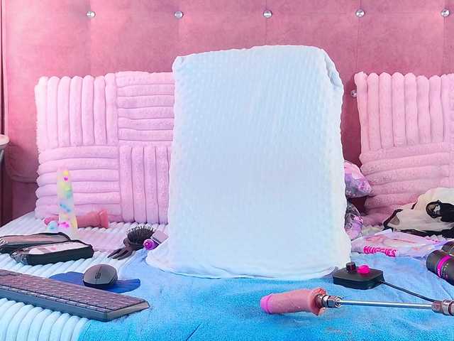 Candy-Mari live cam on BongaCams