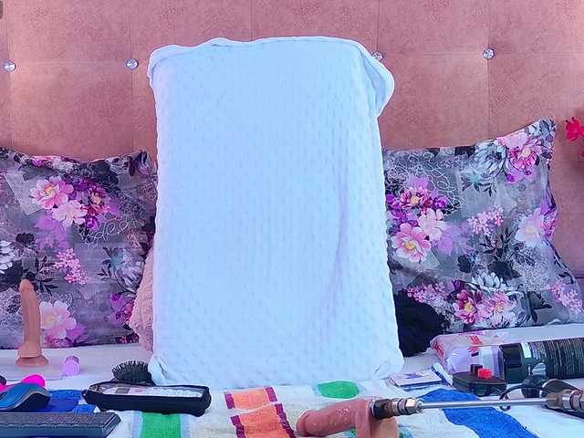 Candy-Mari live cam on BongaCams