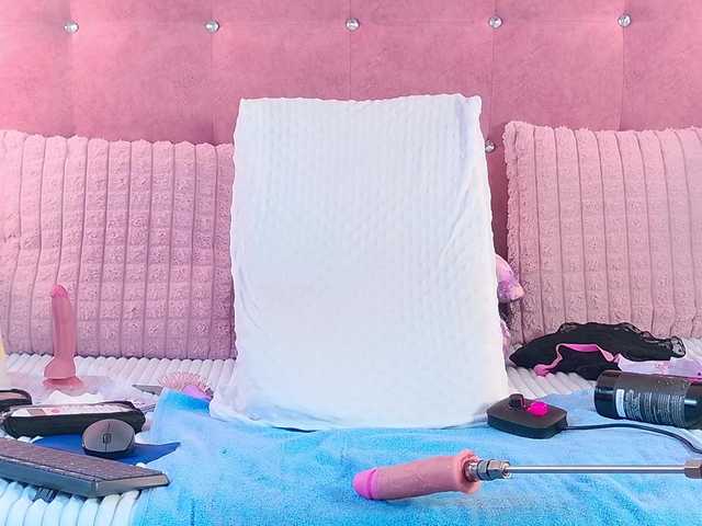 Candy-Mari live cam on BongaCams