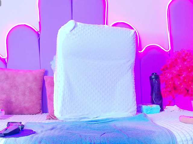 Candy-Mari live cam on BongaCams