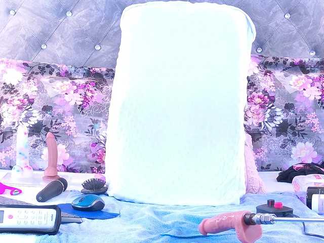Candy-Mari live cam on BongaCams