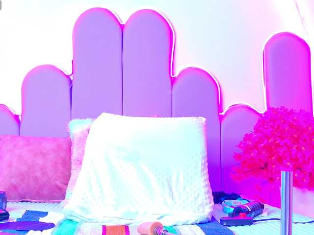Candy-Mari live cam on BongaCams