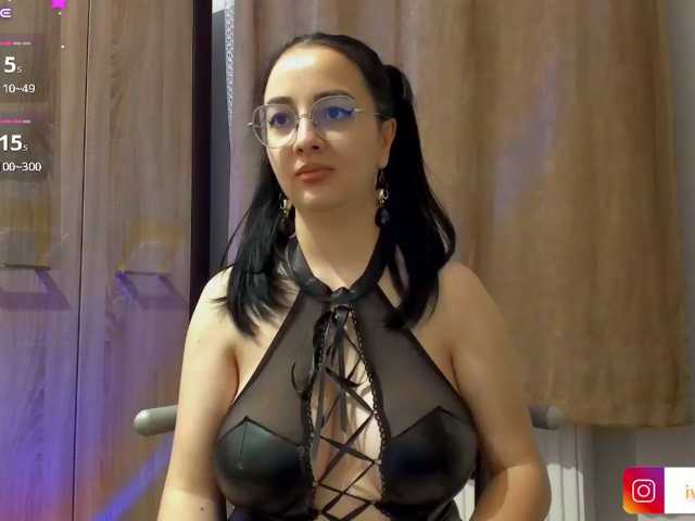 missivyelle_ live cam on BongaCams