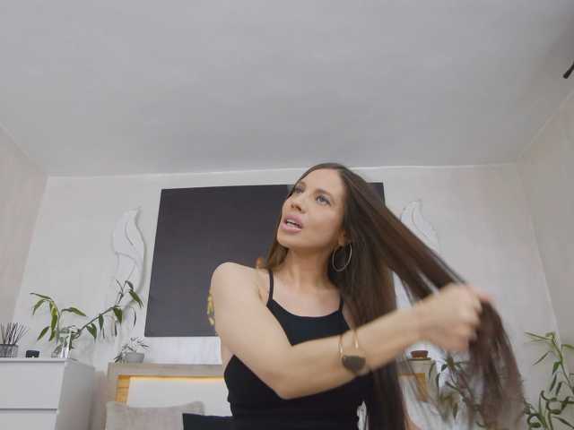 Alexxxaaa live cam on BongaCams