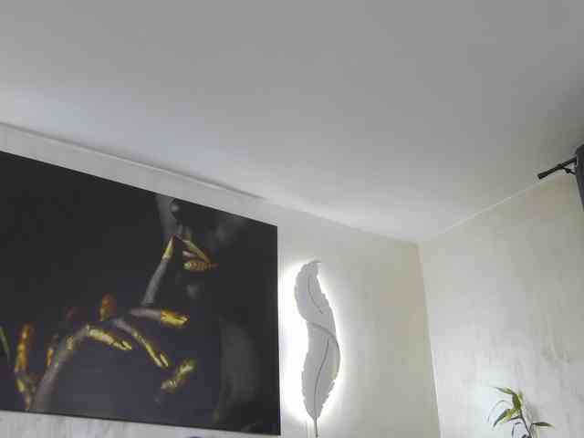 Alexxxaaa webcam