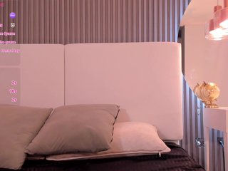 Violetta-Hills Porn Show