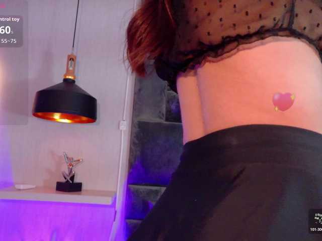 Violetta-Hills live cam on BongaCams