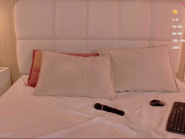 violetta-hills live sex show