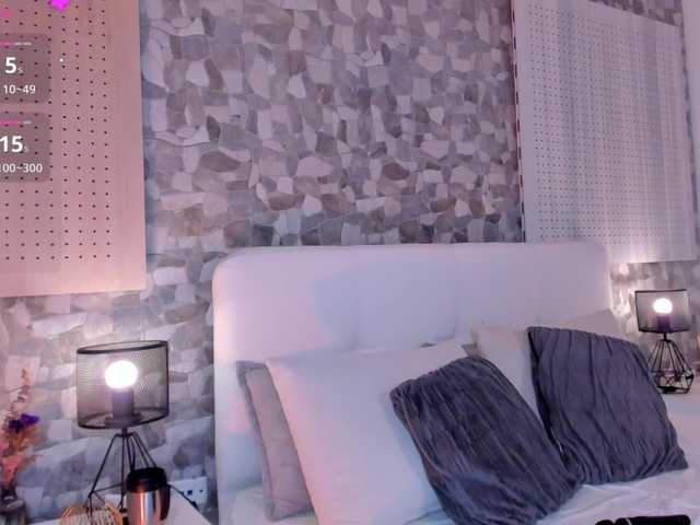 violetta-hills live sex