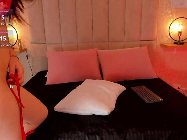 Violetta-Hills live cam on BongaCams