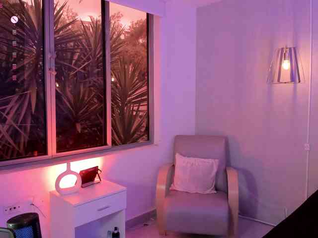 Violetta-Hills Sex Cam Show
