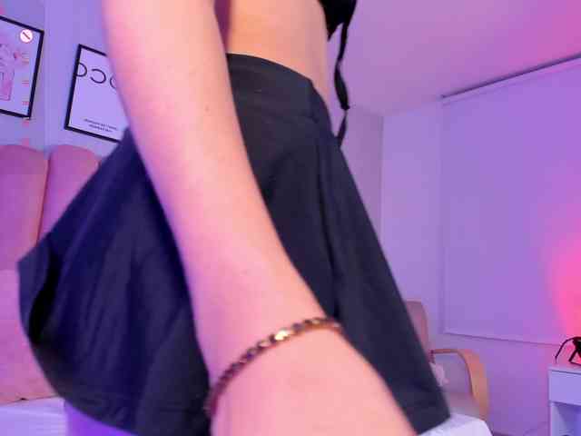 Violetta-Hills Sex Cam Show