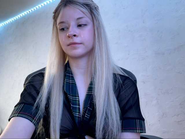 SMOLL0 live cam on BongaCams