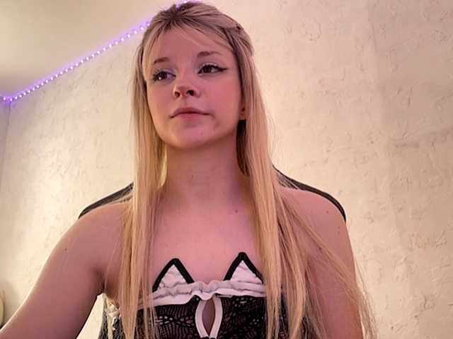 SMOLL0 live cam on BongaCams