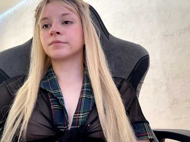 SMOLL0 live cam on BongaCams