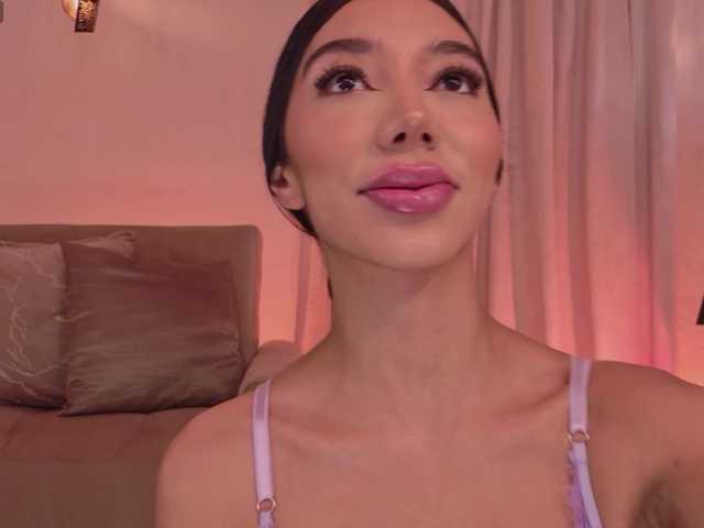 IsabellaLux-