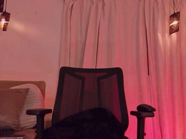 IsabellaLux- live cam