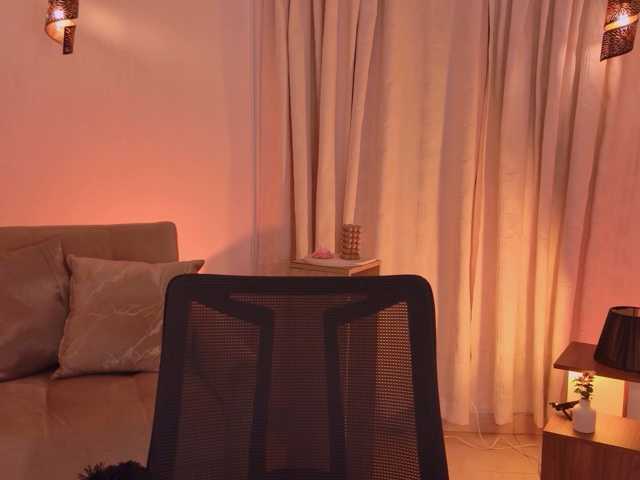 IsabellaLux- live cam on BongaCams