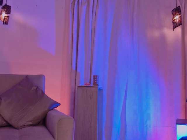 IsabellaLux- live cam on BongaCams