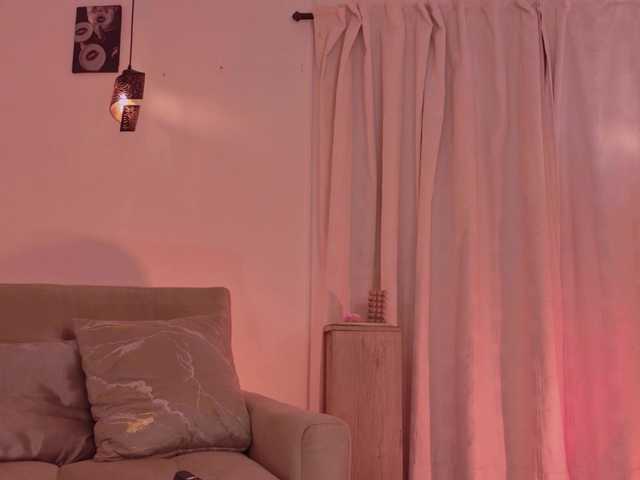 IsabellaLux- live cam on BongaCams