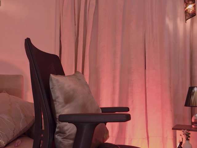 IsabellaLux- live cam on BongaCams