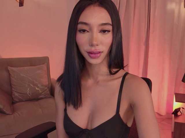 IsabellaLux- live cam preview
