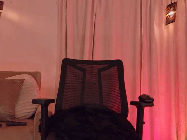 IsabellaLux- live cam