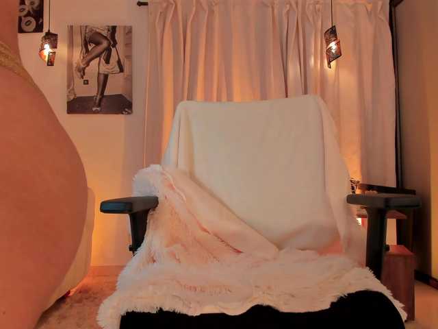 IsabellaLux- webcam