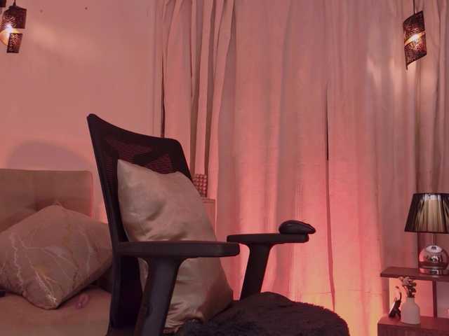 IsabellaLux- live cam on BongaCams