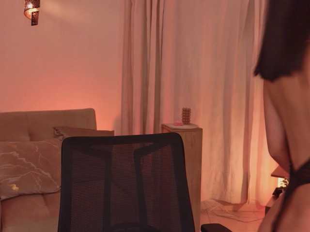 IsabellaLux- live cam on BongaCams