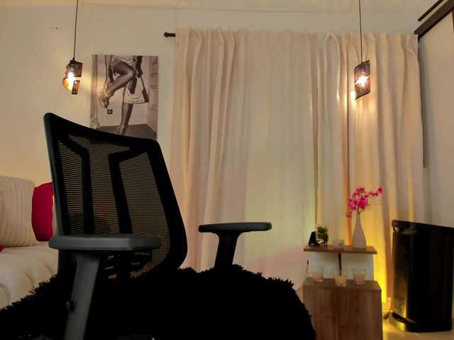 IsabellaLux- webcam