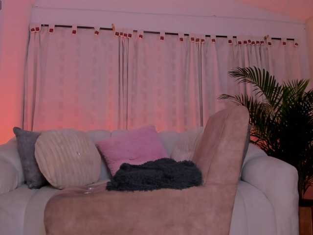IsabellaLux- live cam on BongaCams