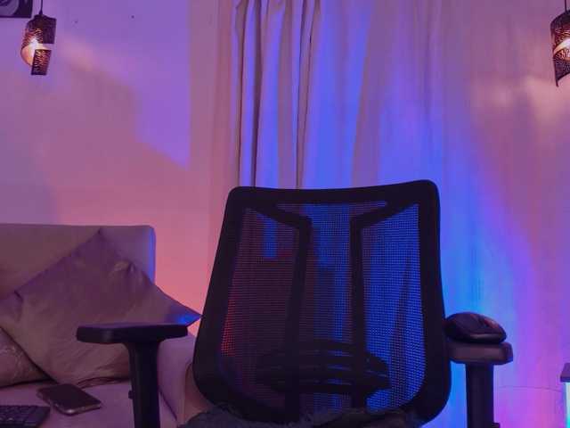 IsabellaLux- live cam on BongaCams