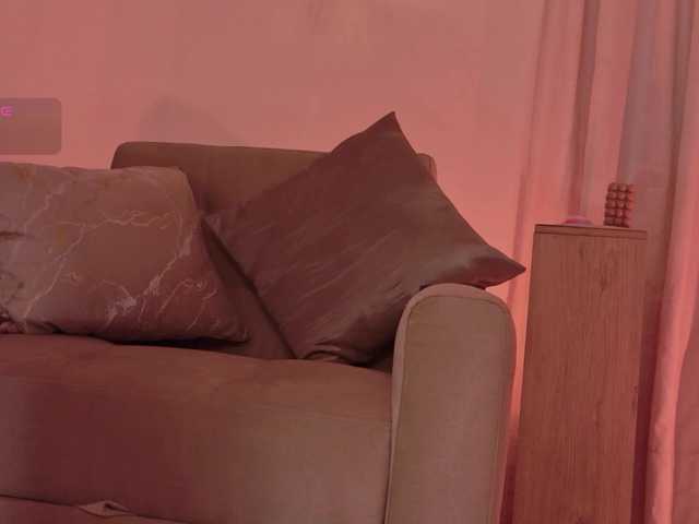 IsabellaLux- live cam on BongaCams