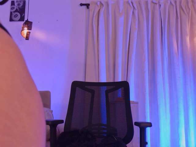 IsabellaLux- live cam on BongaCams