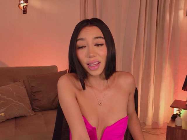 IsabellaLux- live cam on BongaCams