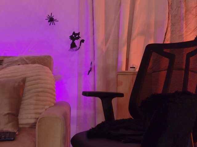 IsabellaLux- live cam on BongaCams