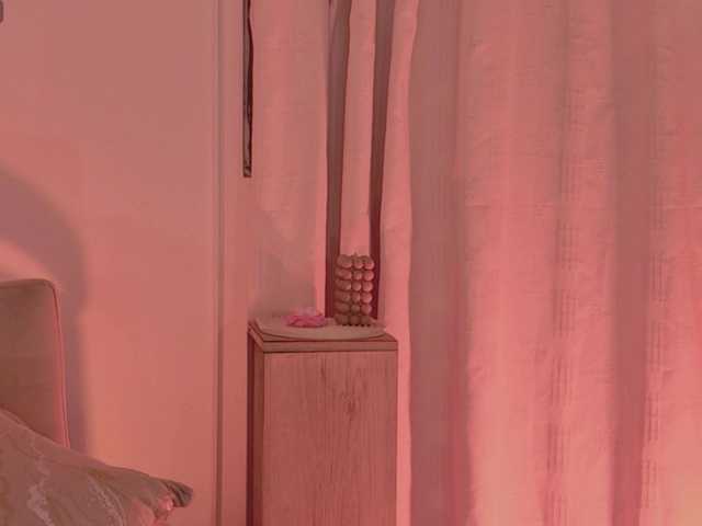 IsabellaLux- live cam on BongaCams