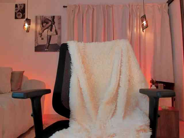 IsabellaLux-