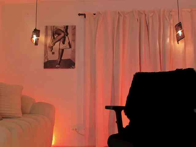IsabellaLux- webcam