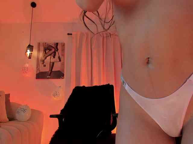 IsabellaLux- webcam