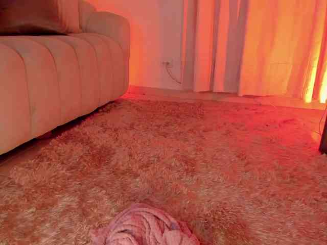 IsabellaLux- webcam