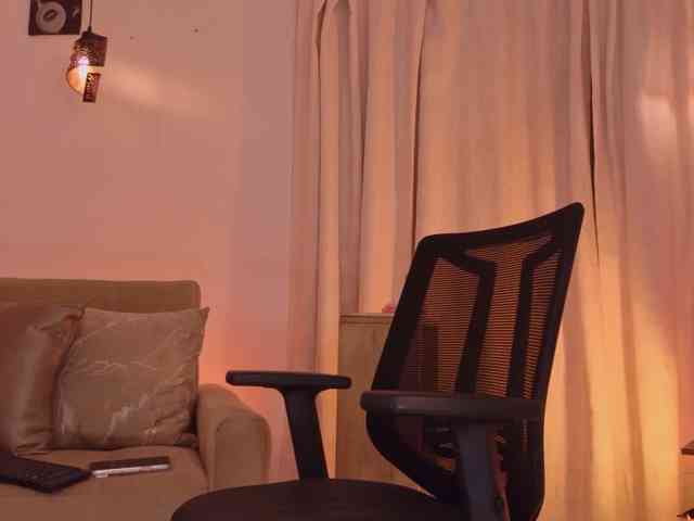 IsabellaLux- webcam