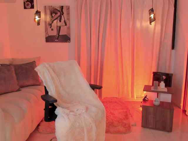 IsabellaLux- webcam