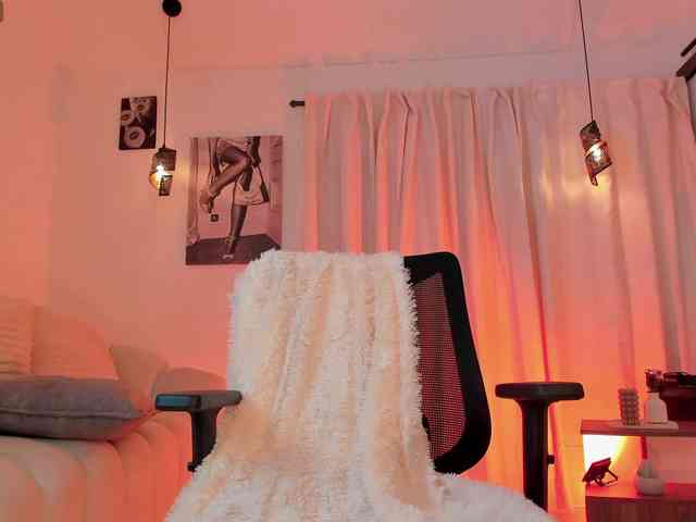 IsabellaLux- webcam
