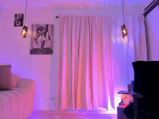 IsabellaLux- webcam