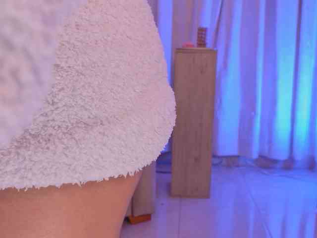 IsabellaLux-