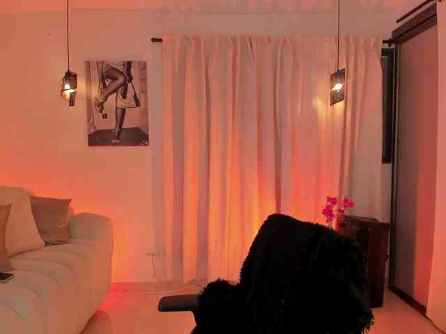 IsabellaLux- webcam