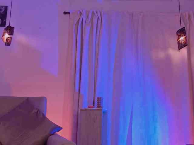 IsabellaLux- webcam